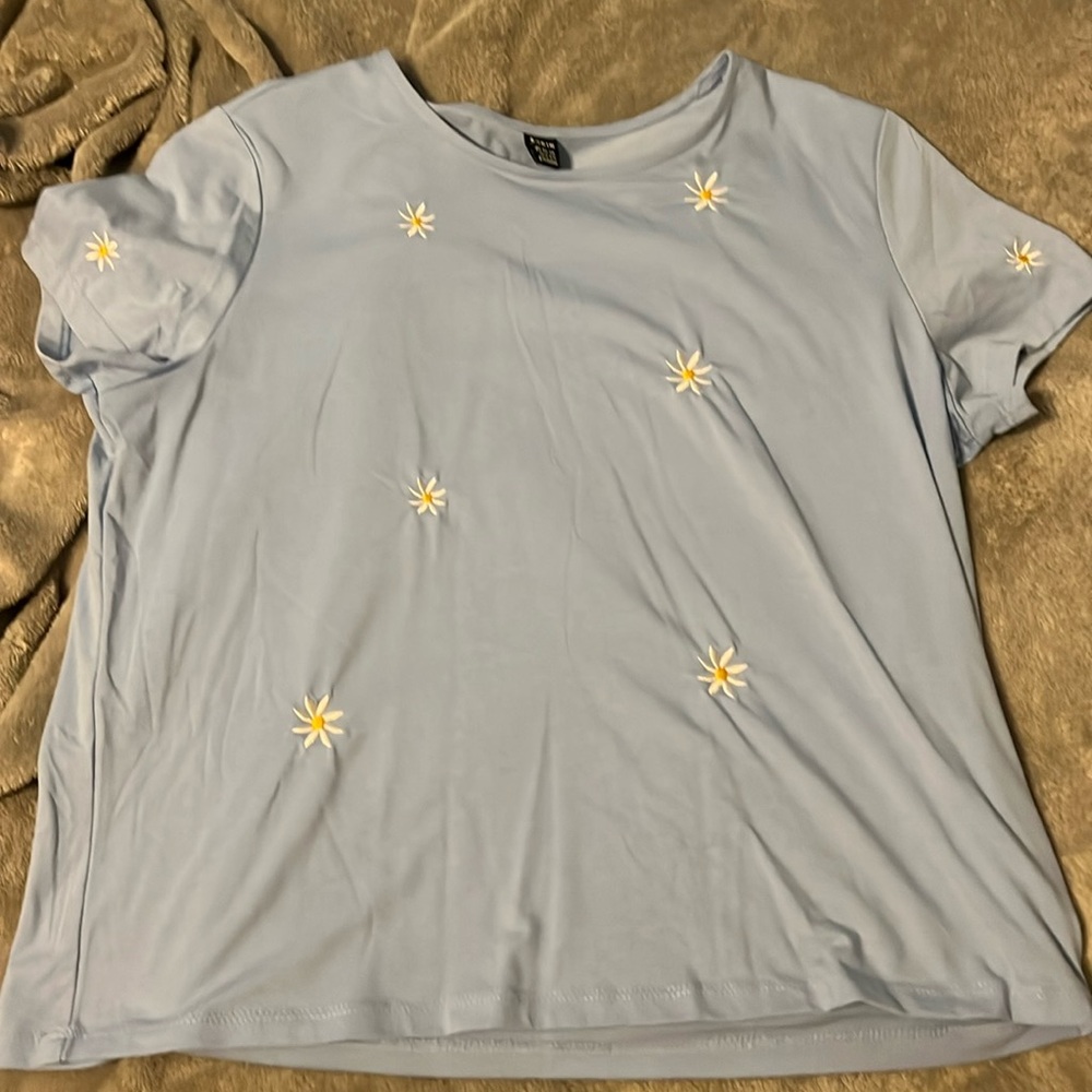 Floral t shirt